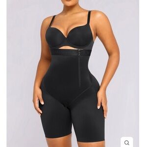 SHAPELLX Boot Yeah Silk Sculpt High Waisted Short Shapewear